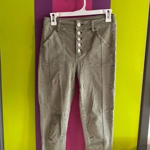 American Eagle High waist button fly army green skinny jeans sz 6